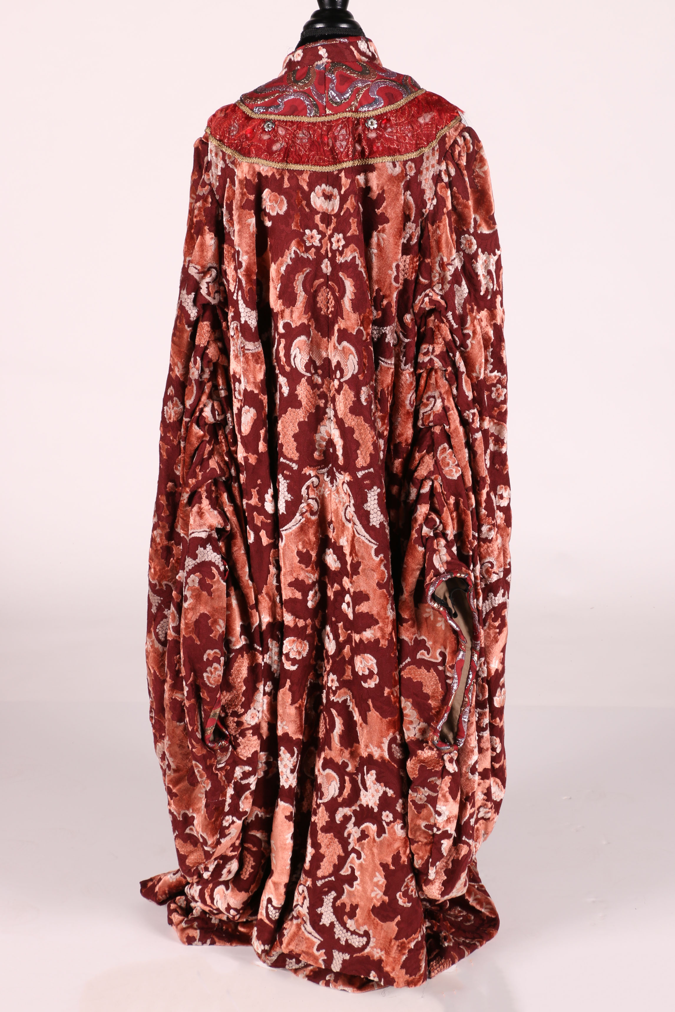 Circa 1980s Lyric Opera House Cloak