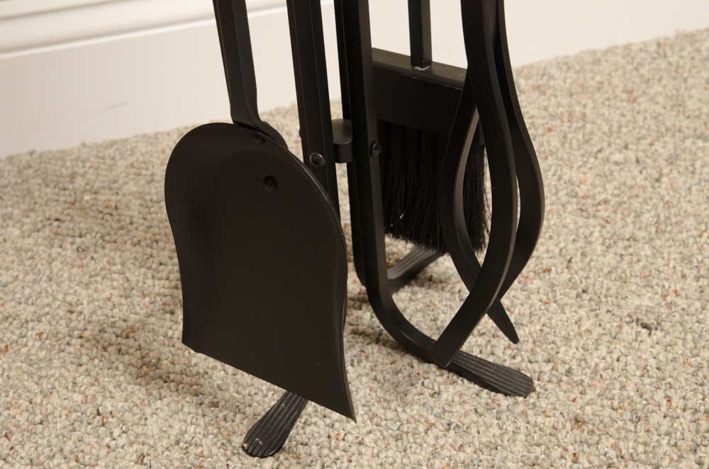 Metal Scroll Fireplace Screen and Tool Set