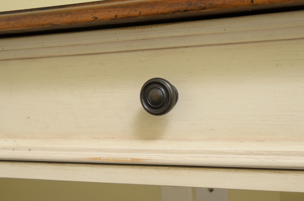 Havertys Newport Sofa Table