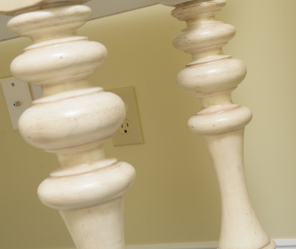 Havertys Newport Sofa Table