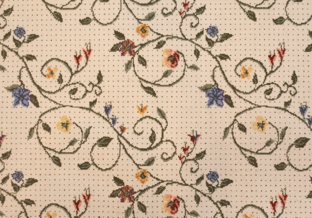 Hand Hooked Floral Area Rug