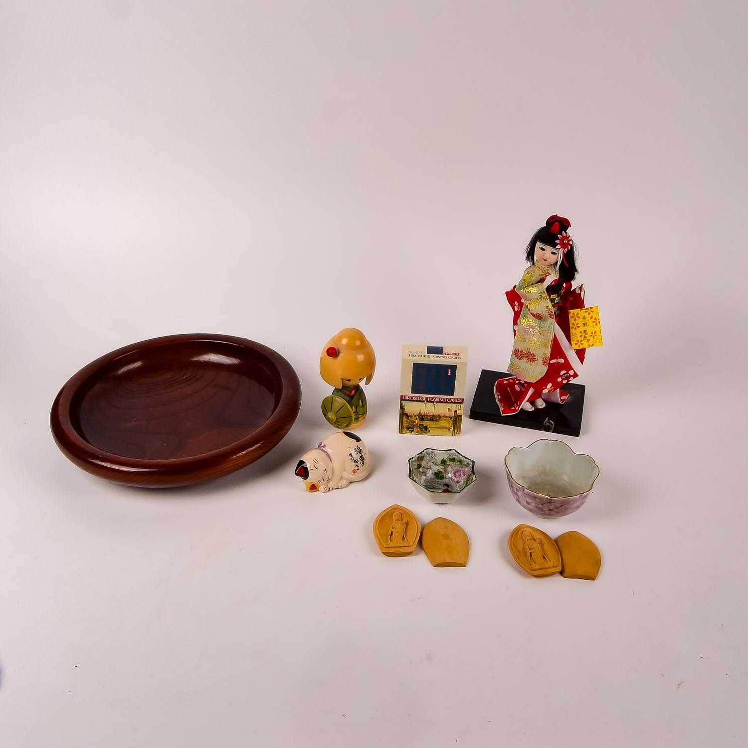 Japanese Decor and Collectibles