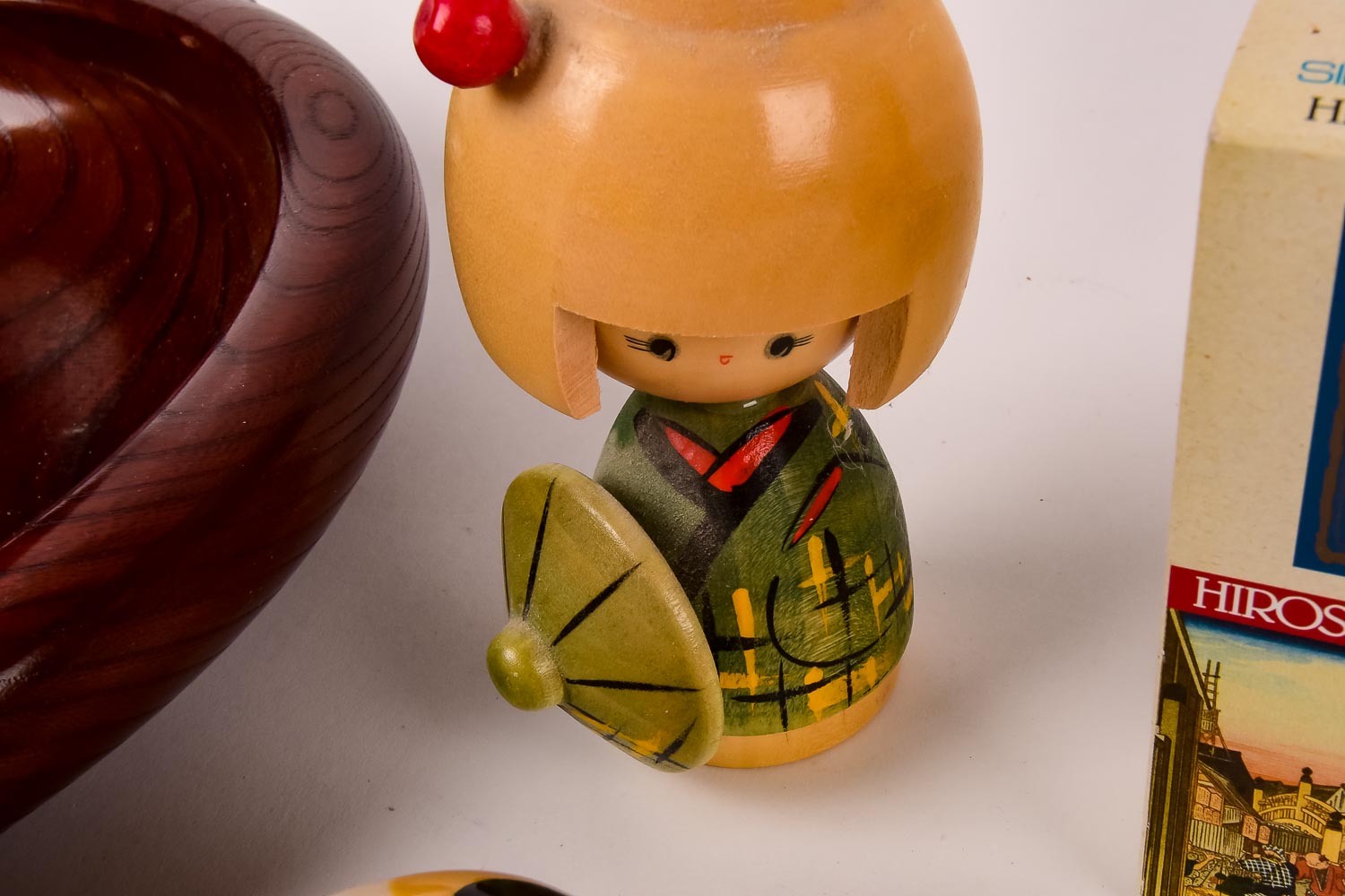 Japanese Decor and Collectibles