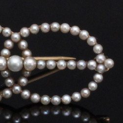 14K Gold and Seed Pearl Brooch