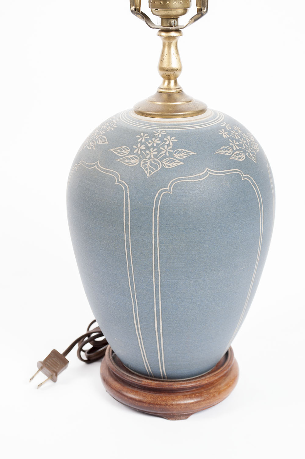 Vintage Etched Ceramic Lamp