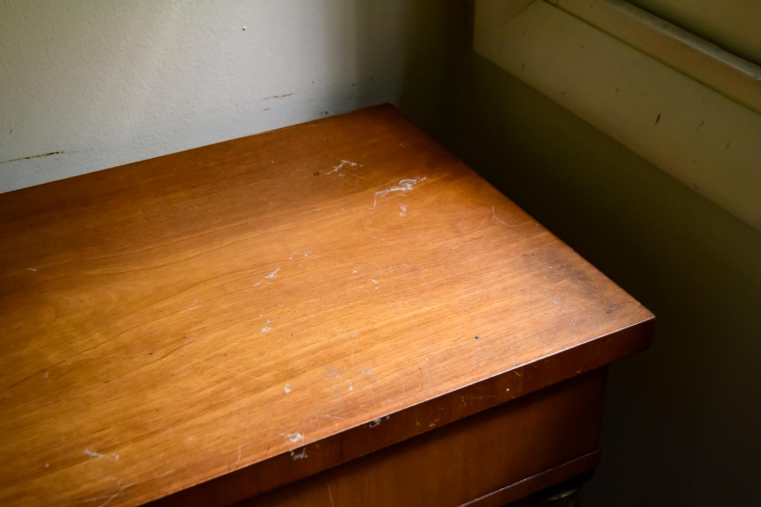 Regency Style Console Table by Fine Arts Furniture