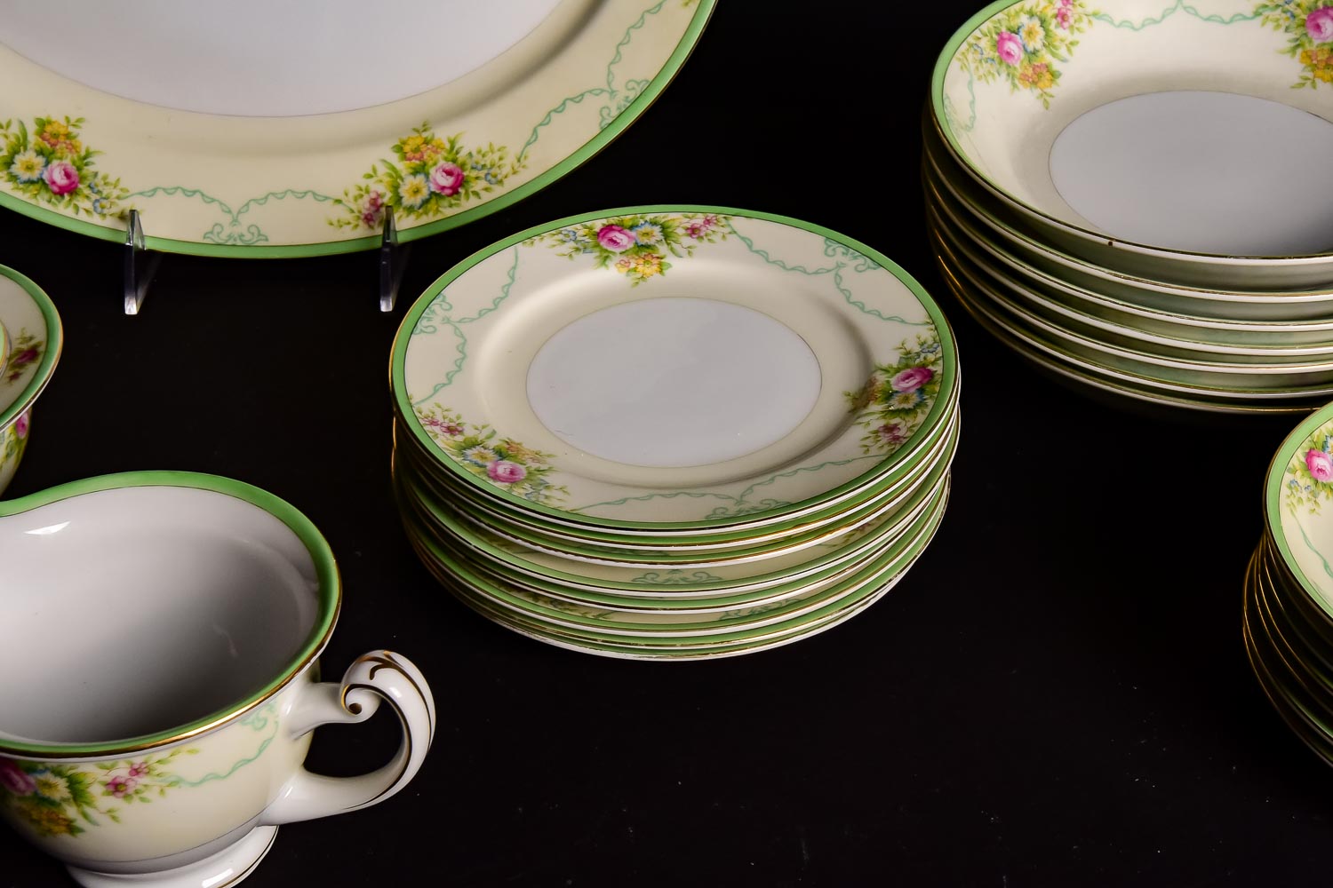 Set of Grace China