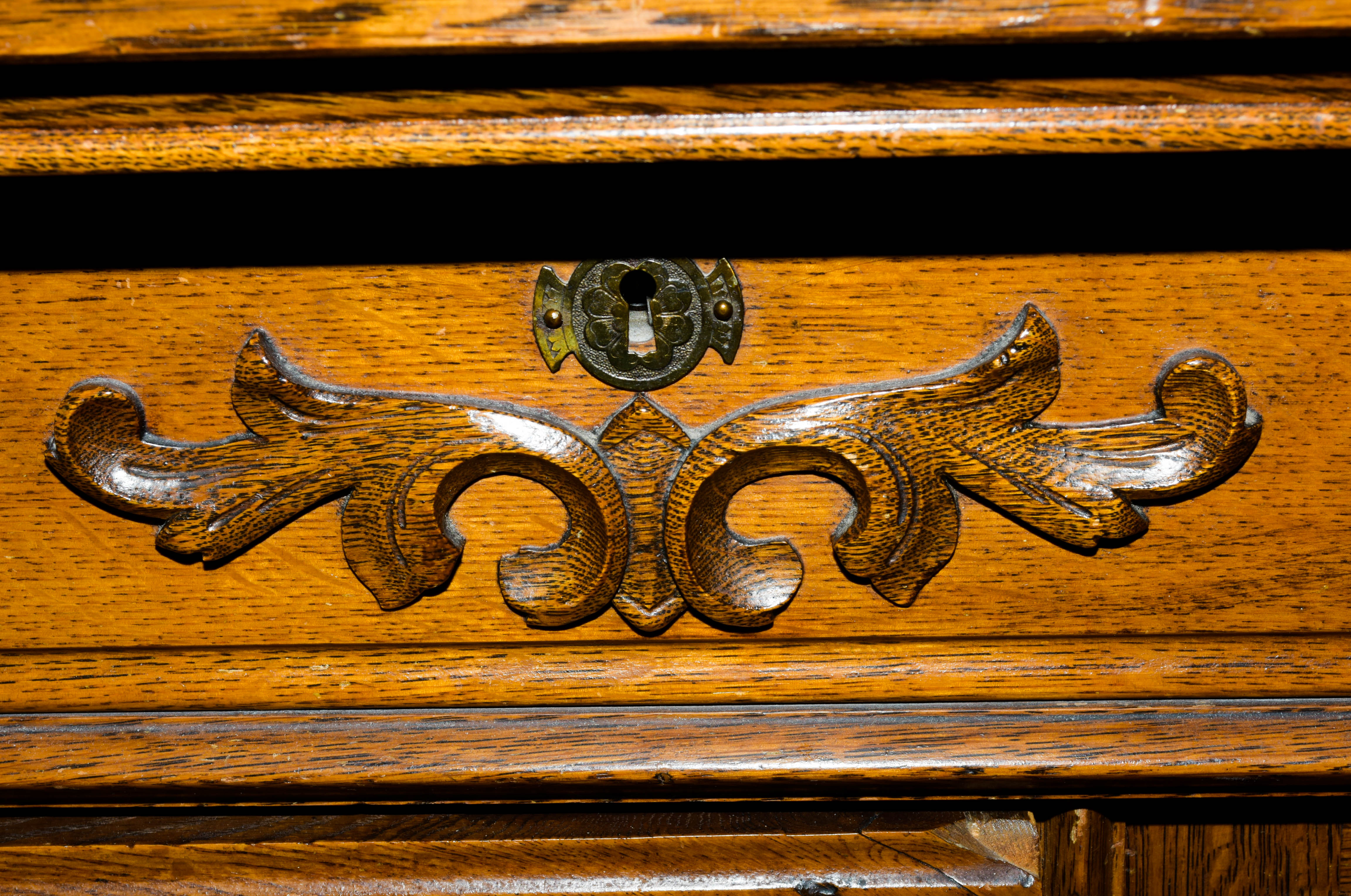 Antique Eastlake Chest of Drawers