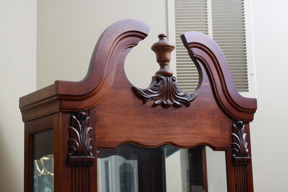 Pulaski Furniture Lighted Curio Cabinet