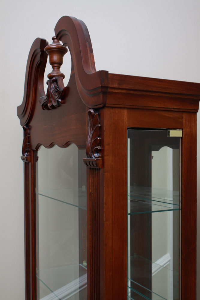 Pulaski Furniture Lighted Curio Cabinet
