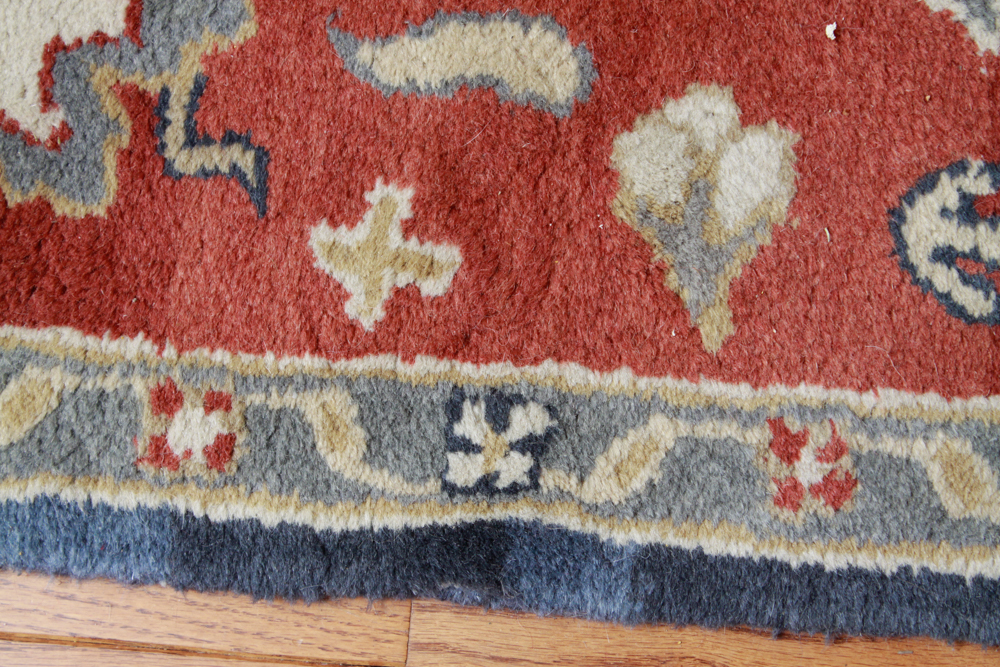 Contemporary Tufted Wool Area Rug