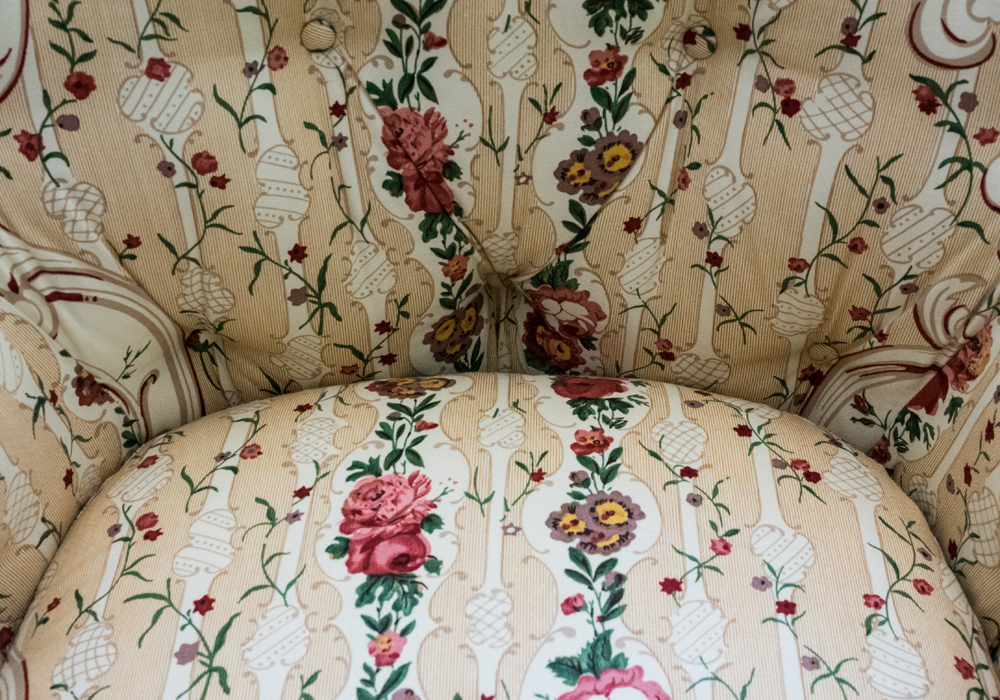 Tufted Floral Club Chair