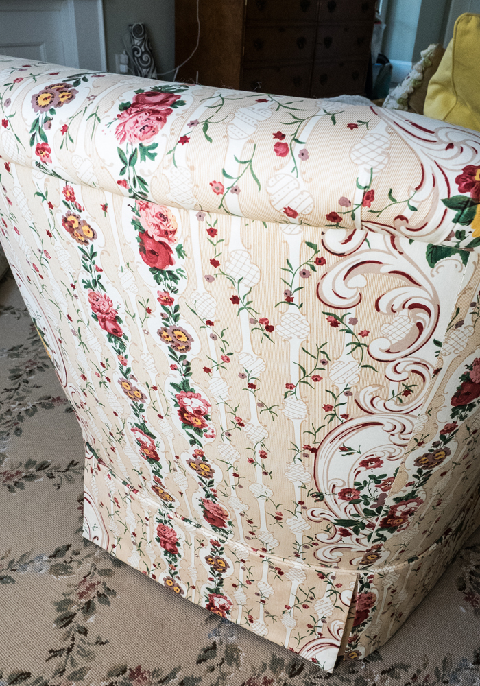 Tufted Floral Club Chair