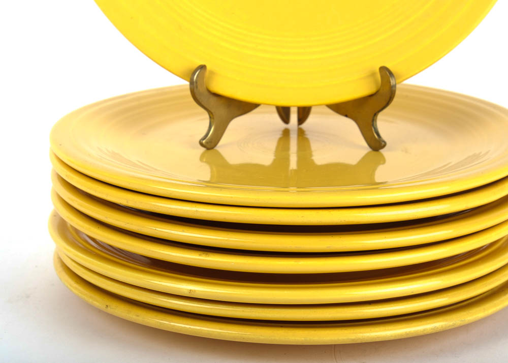 Set of Eight Vintage Fiestaware Plates in Sunny Yellow Glaze