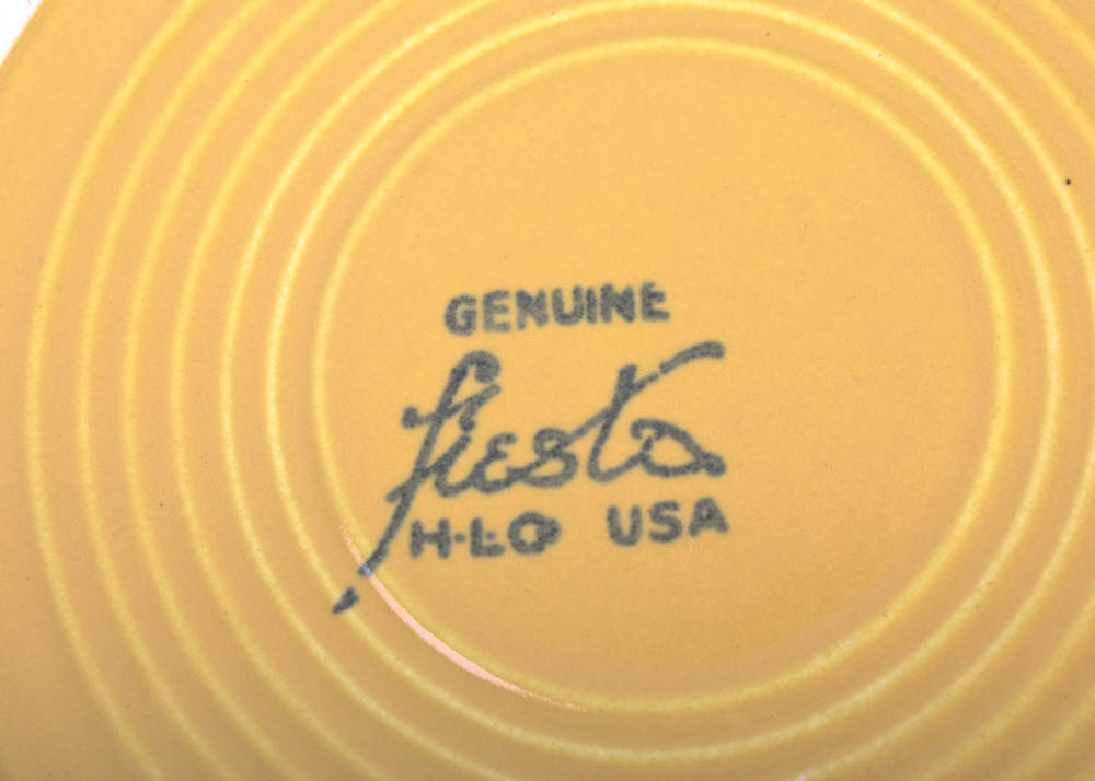 Set of Eight Vintage Fiestaware Plates in Sunny Yellow Glaze