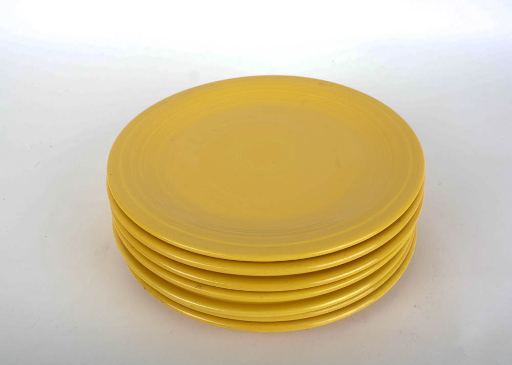 Set of Eight Vintage Fiestaware Plates in Sunny Yellow Glaze
