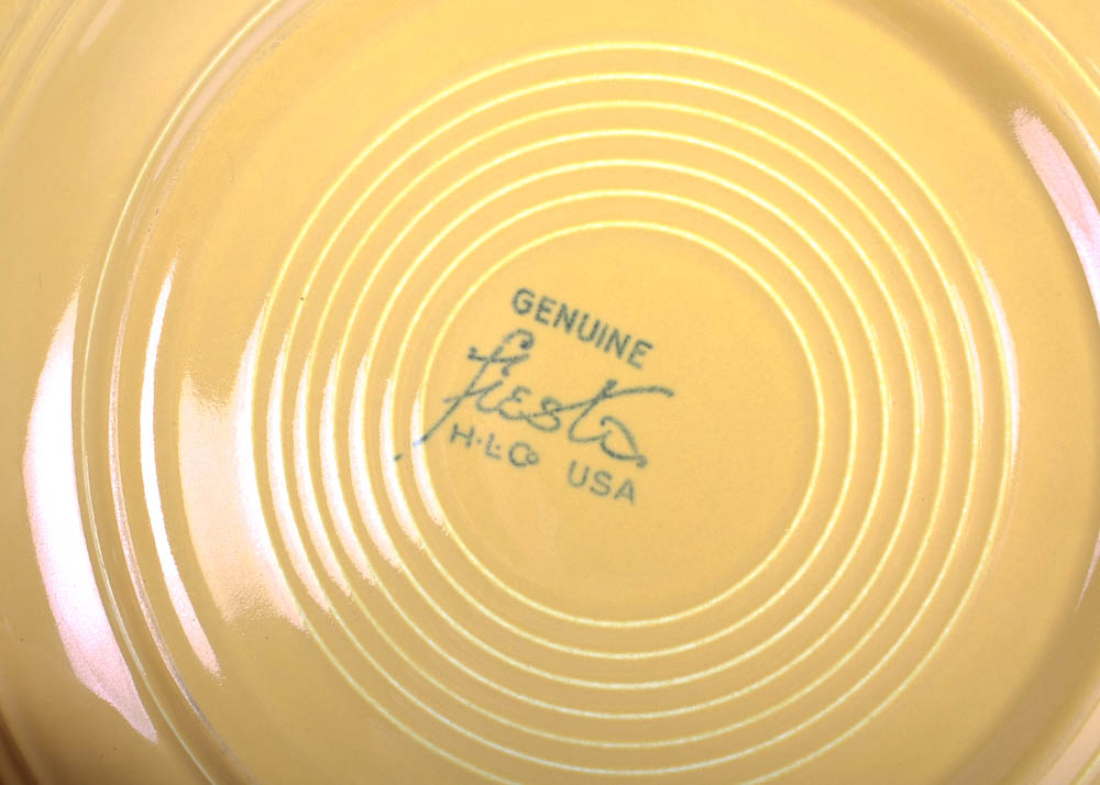 Set of Eight Vintage Fiestaware Plates in Sunny Yellow Glaze