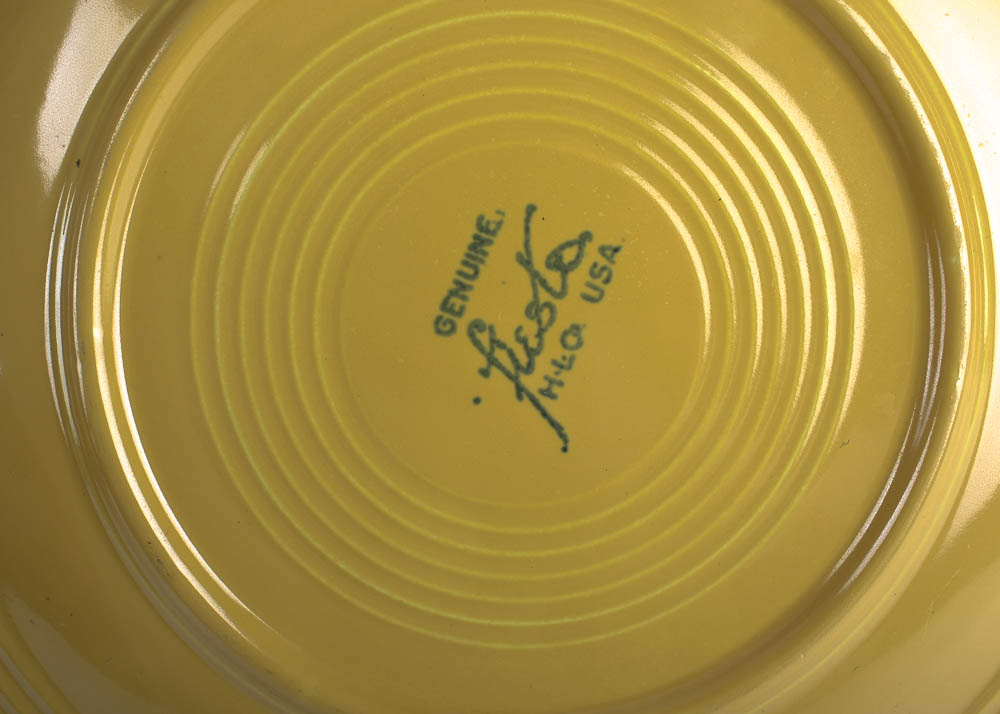 Set of Eight Vintage Fiestaware Plates in Sunny Yellow Glaze