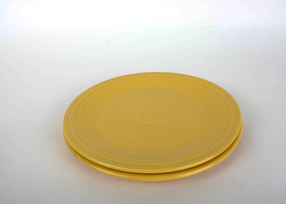 Set of Eight Vintage Fiestaware Plates in Sunny Yellow Glaze