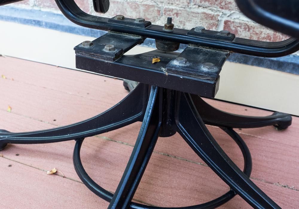 Outdoor Café Table and Chairs