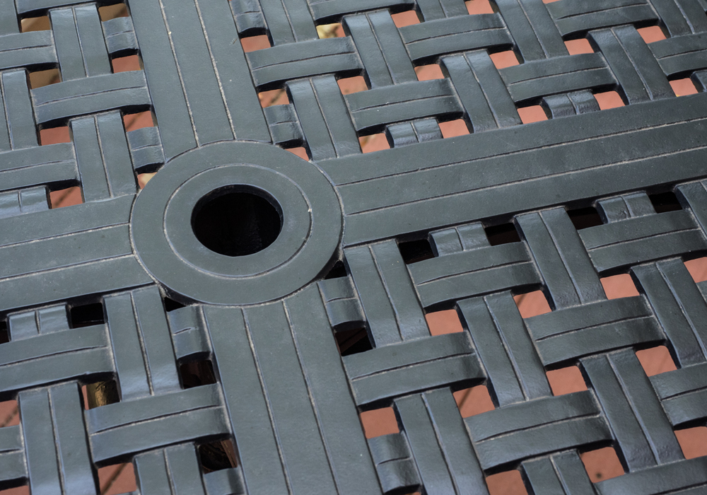 Outdoor Café Table and Chairs