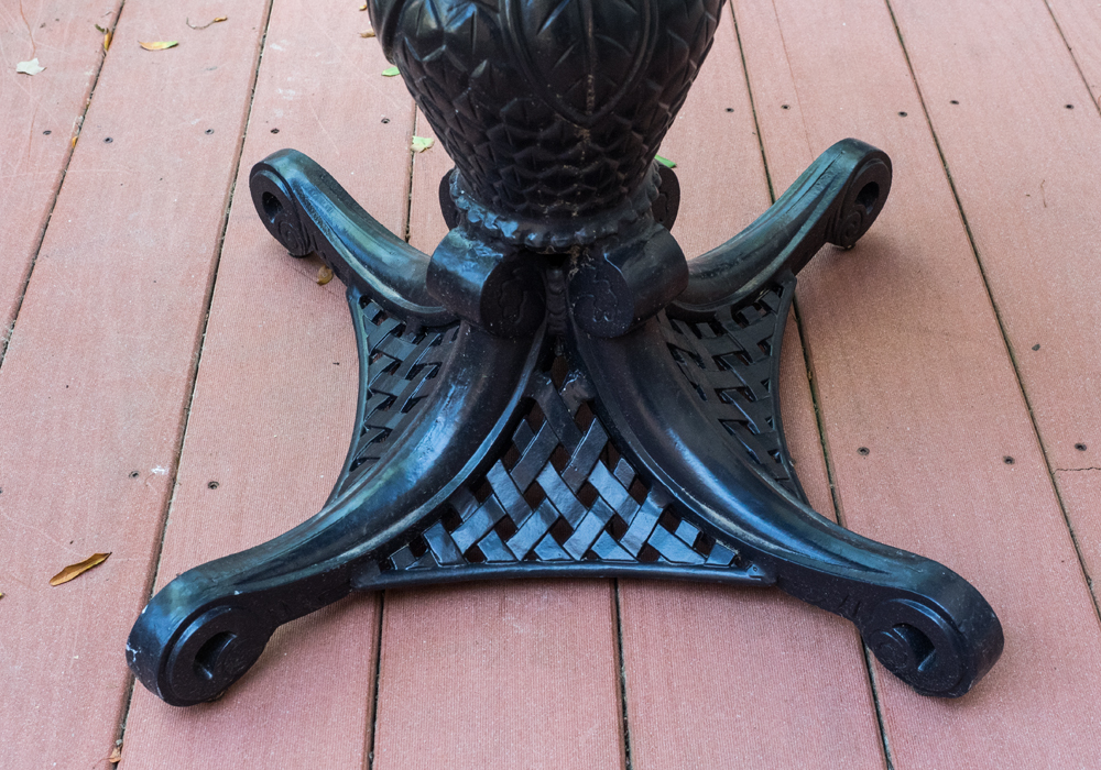 Outdoor Café Table and Chairs