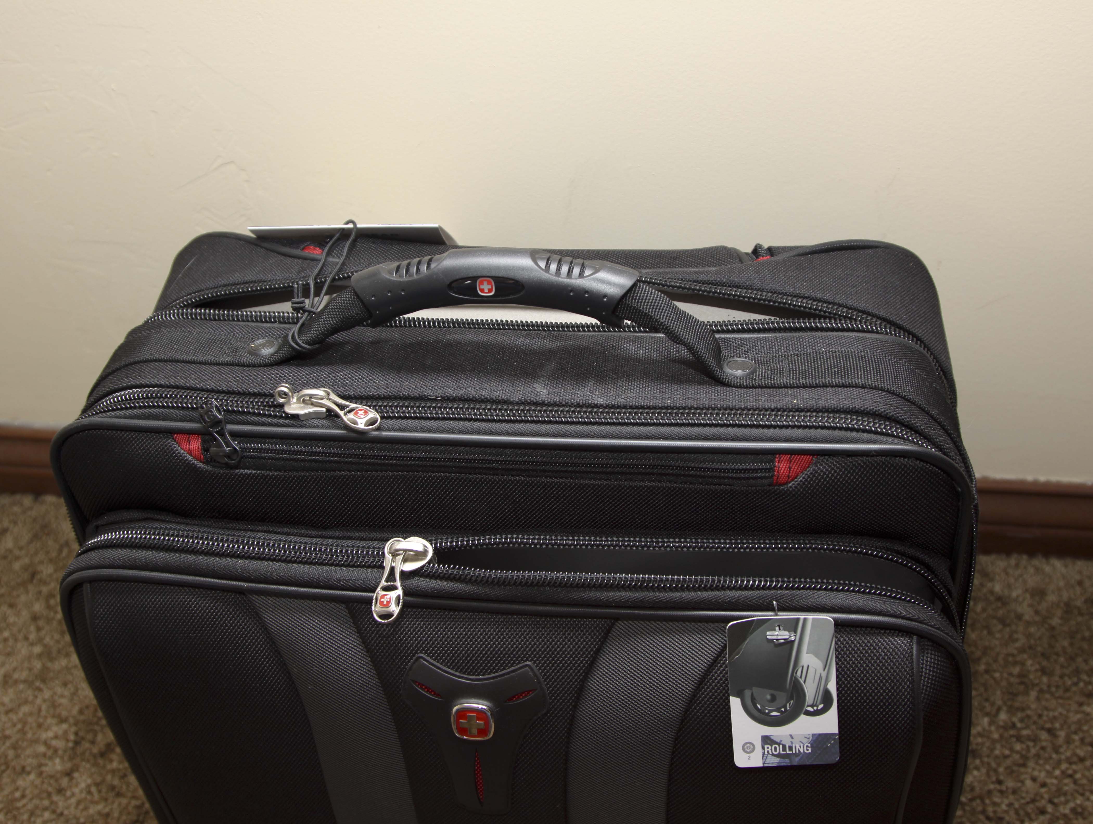 New "Granada" Swiss Gear Rolling Laptop Briefcase