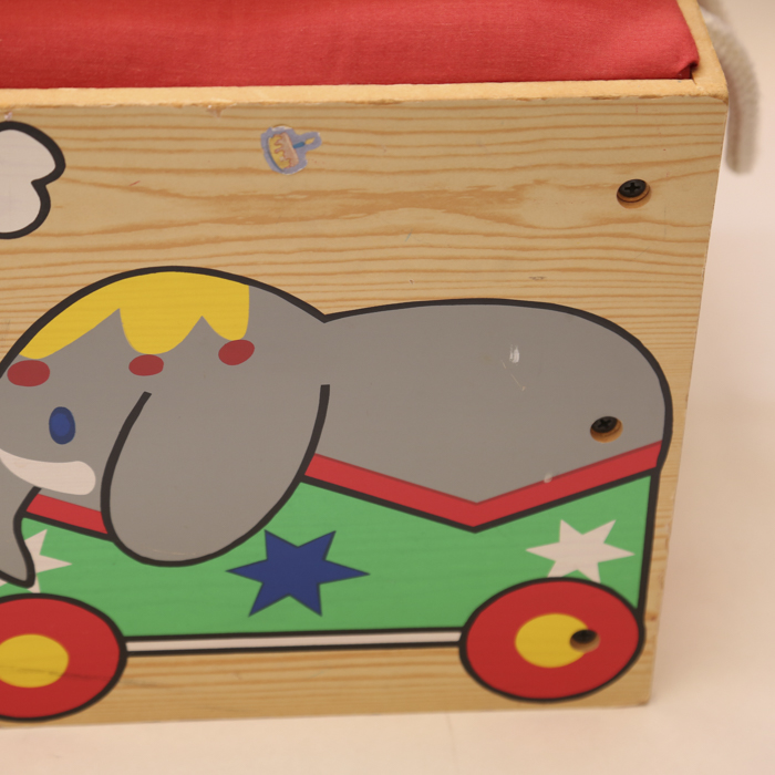 Children's Books and Toy Storage Bench with Play Blocks