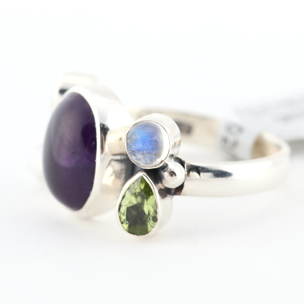 Sterling Silver and Moonstone Ring