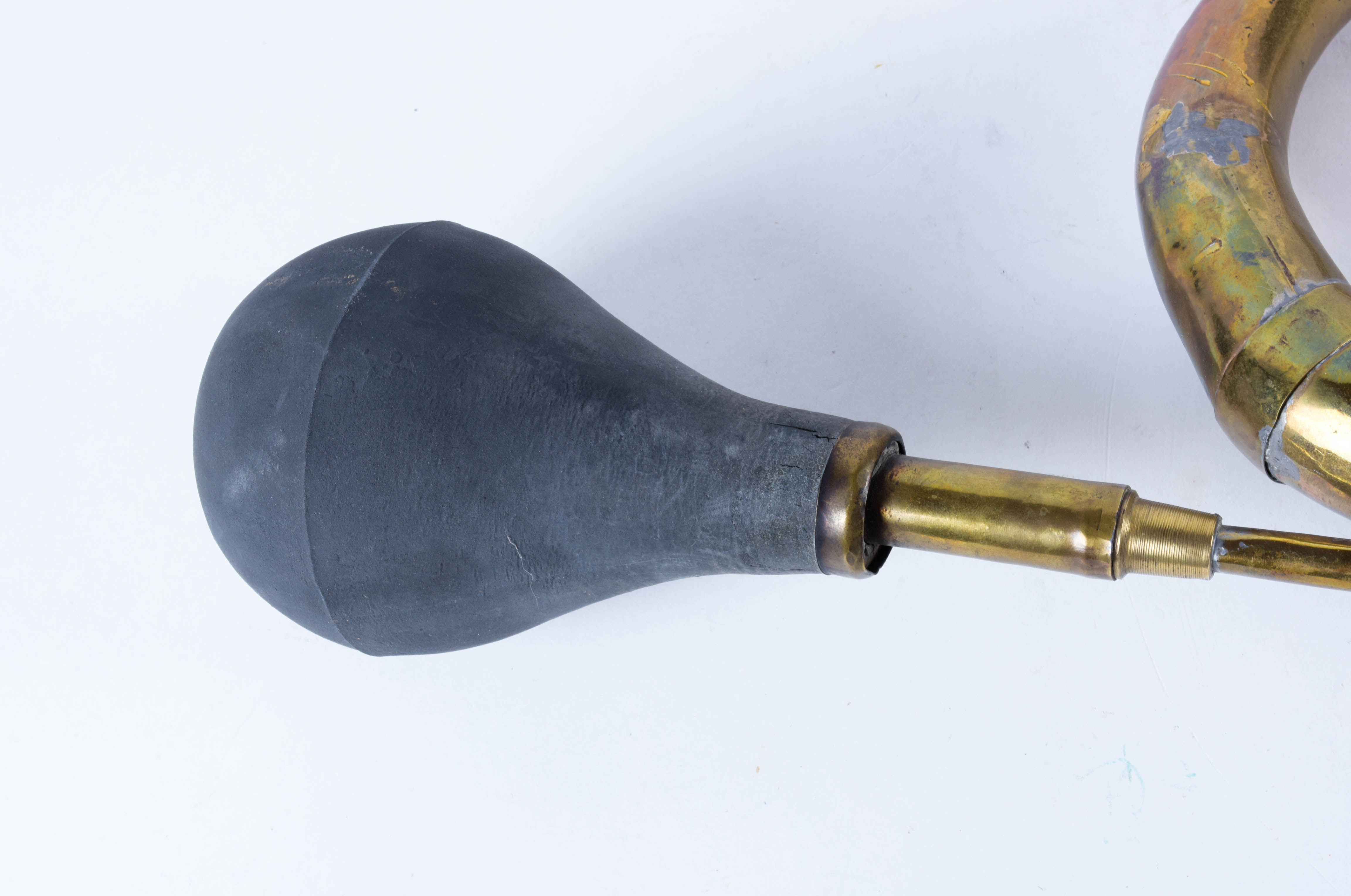 Classic Car Horn Replica