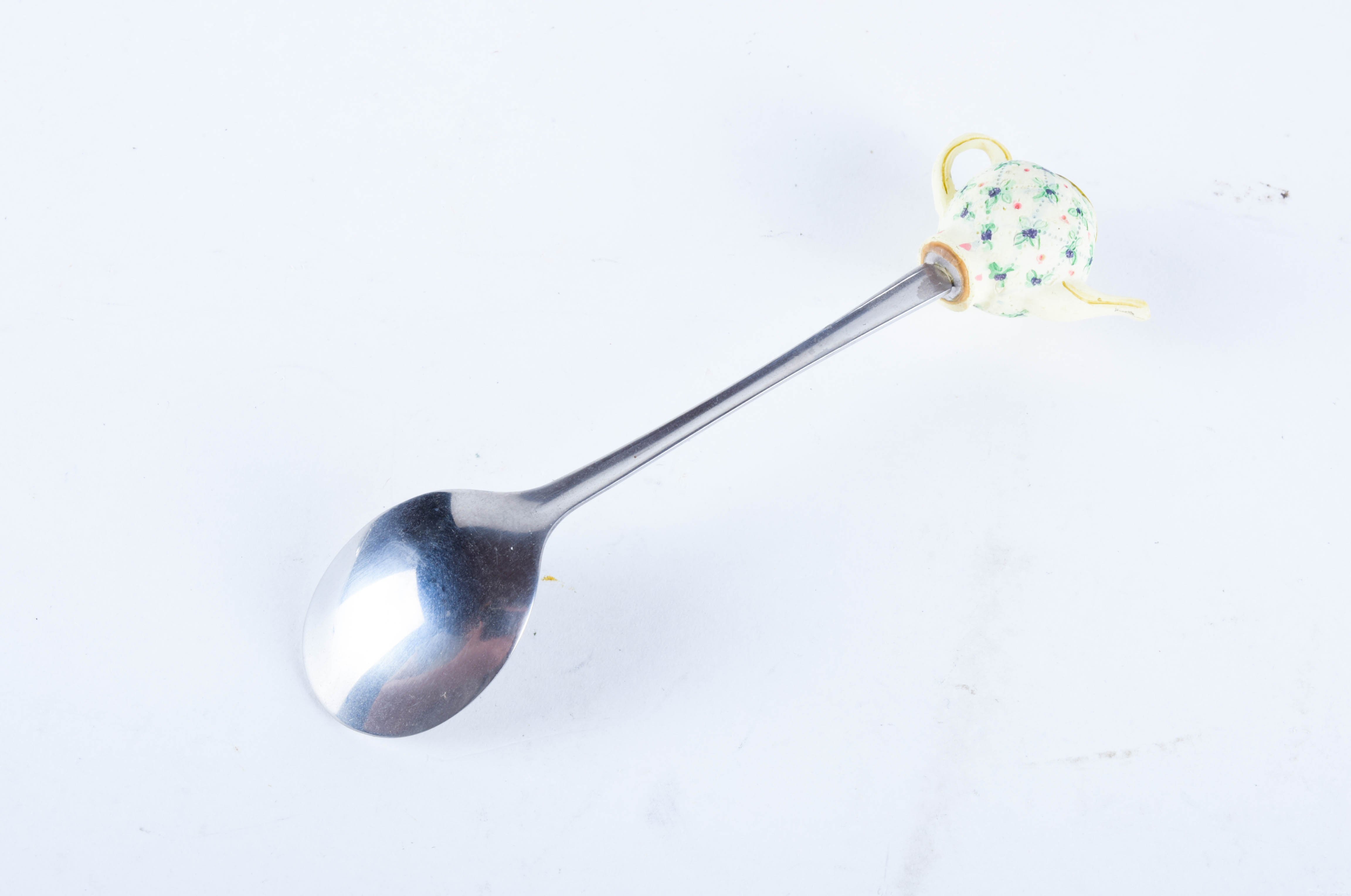 Collection of Kitchenware