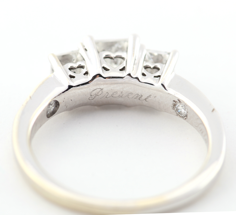 1.00 CTW Princess Cut Diamond and 14k White Gold RIng