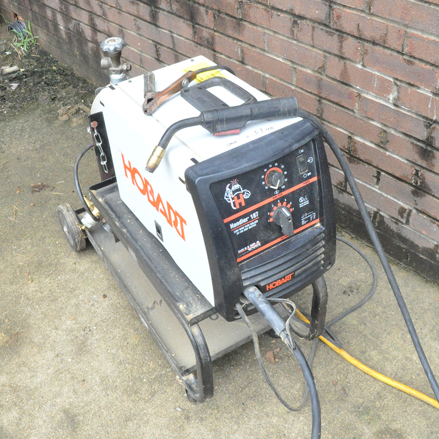 Hobart Handler 187 Wire Free Welder