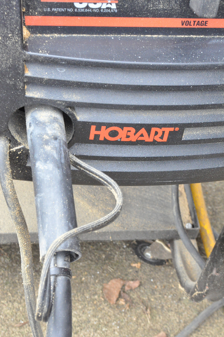 Hobart Handler 187 Wire Free Welder