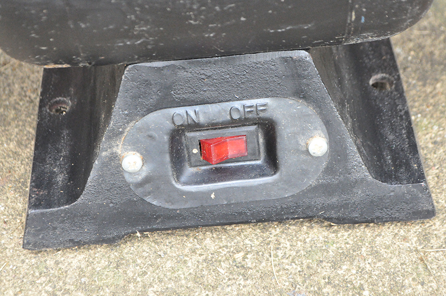 Central Machinery Heavy Duty All Ball Bearing Bench Grinder