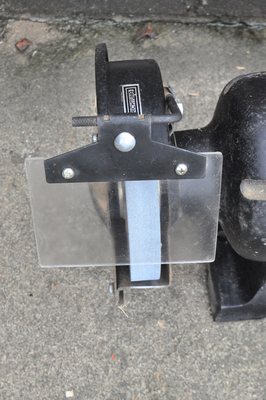 Central Machinery Heavy Duty All Ball Bearing Bench Grinder