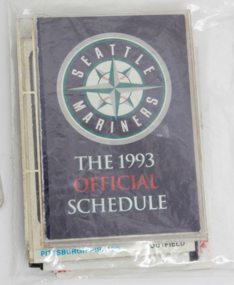 Collection of Baseball, Football, Basketball, & Hockey Trading Cards