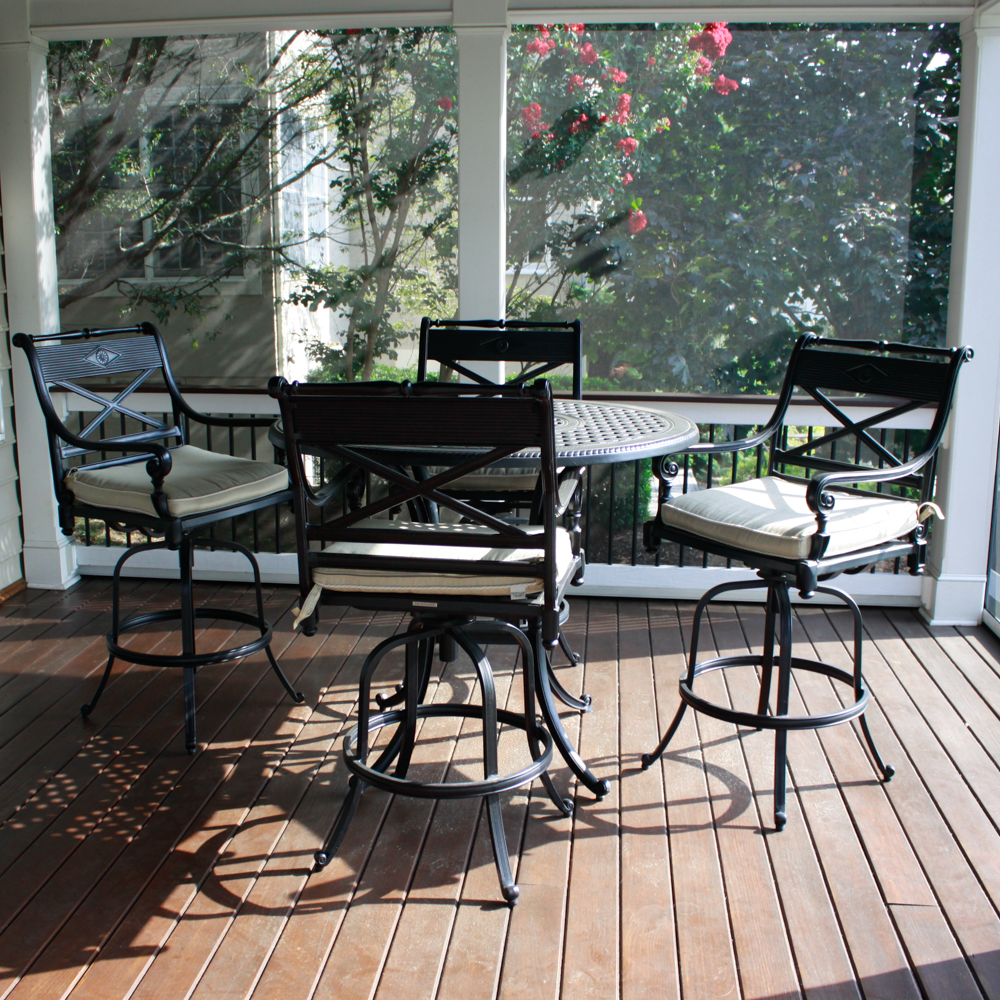 Frontgate Outdoor Furniture Set