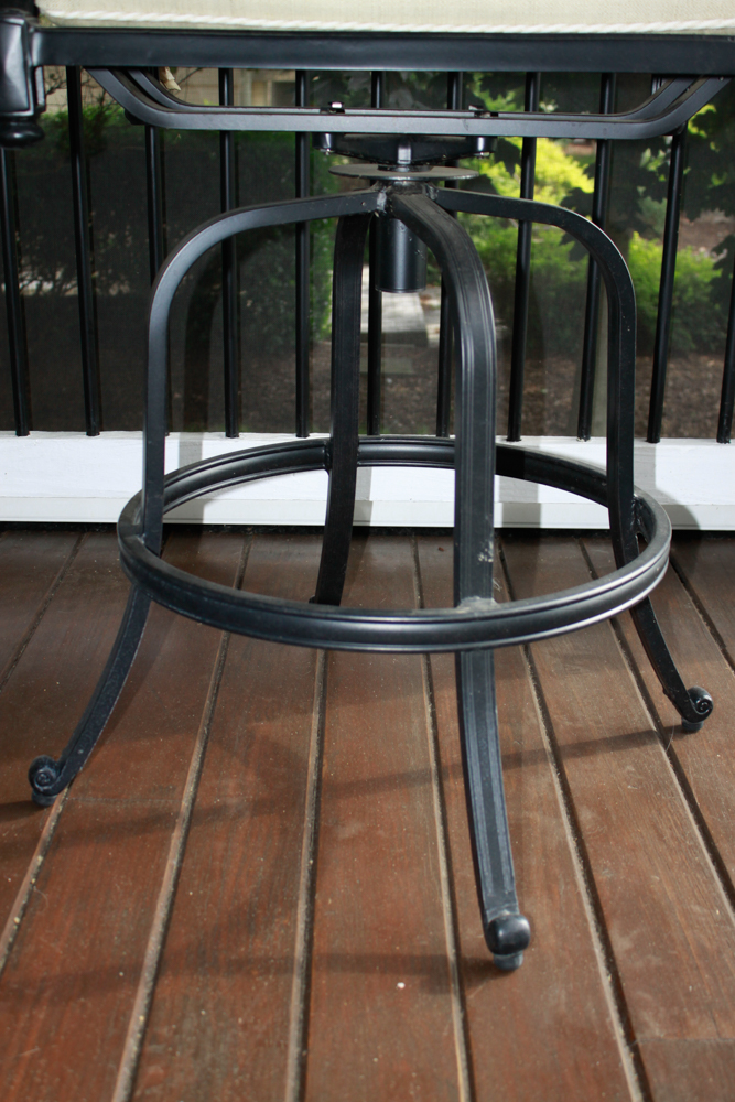 Frontgate Outdoor Furniture Set