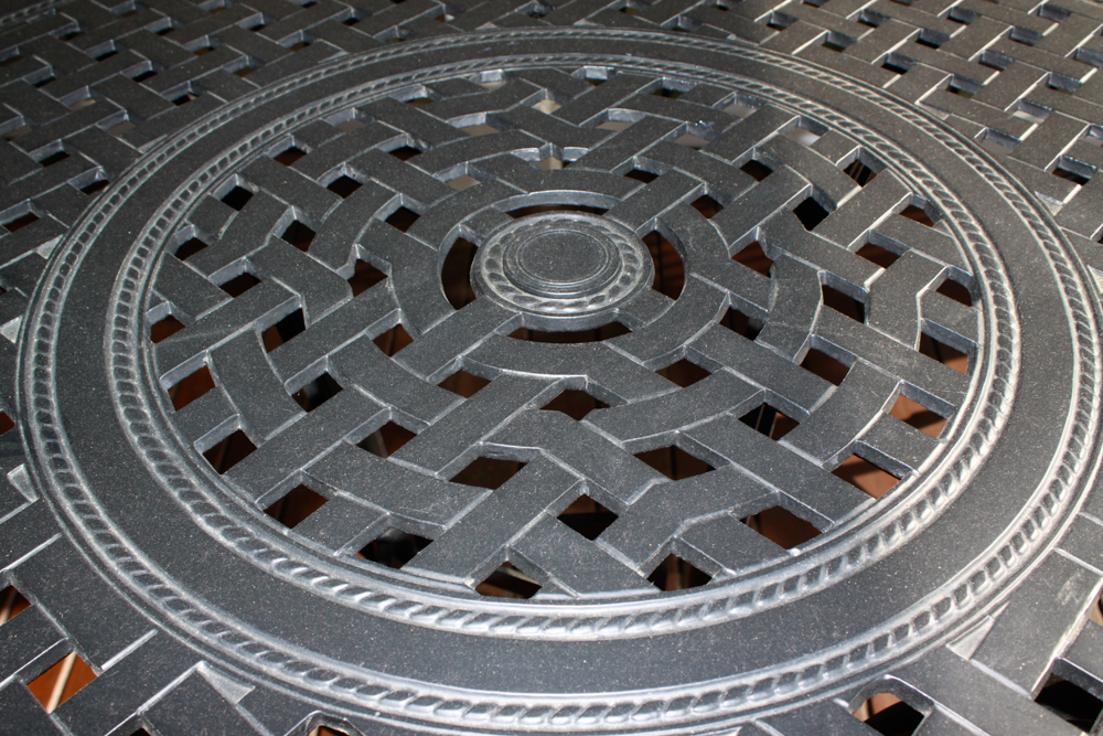 Frontgate Outdoor Furniture Set