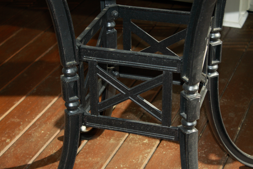 Frontgate Outdoor Furniture Set