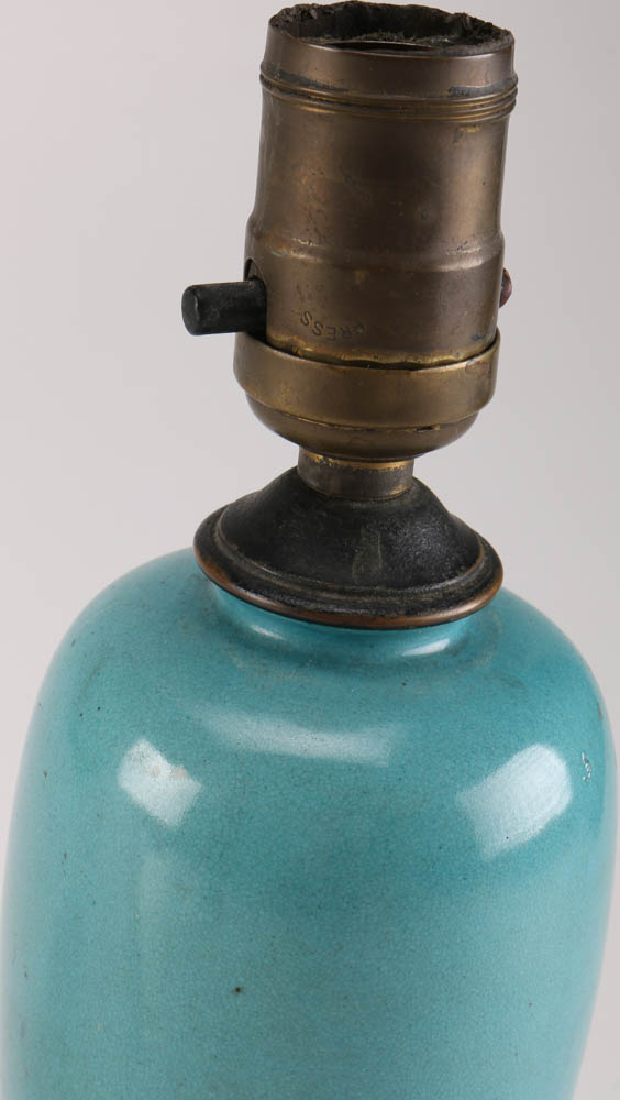 Vintage Chinese Vase Table Lamp with Shade