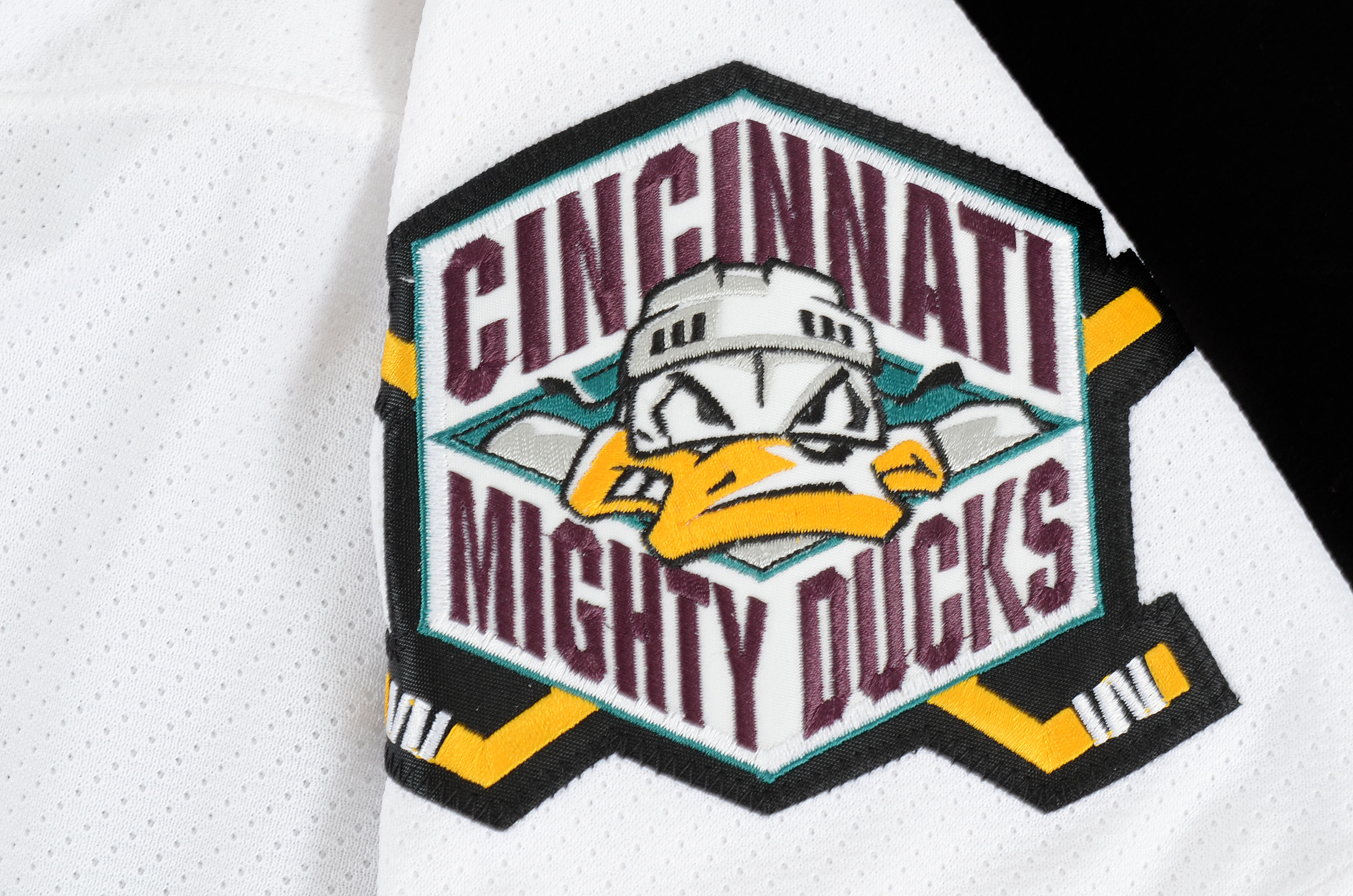 Cincinnati Mighty Ducks Proto-Type Jersey with Socks