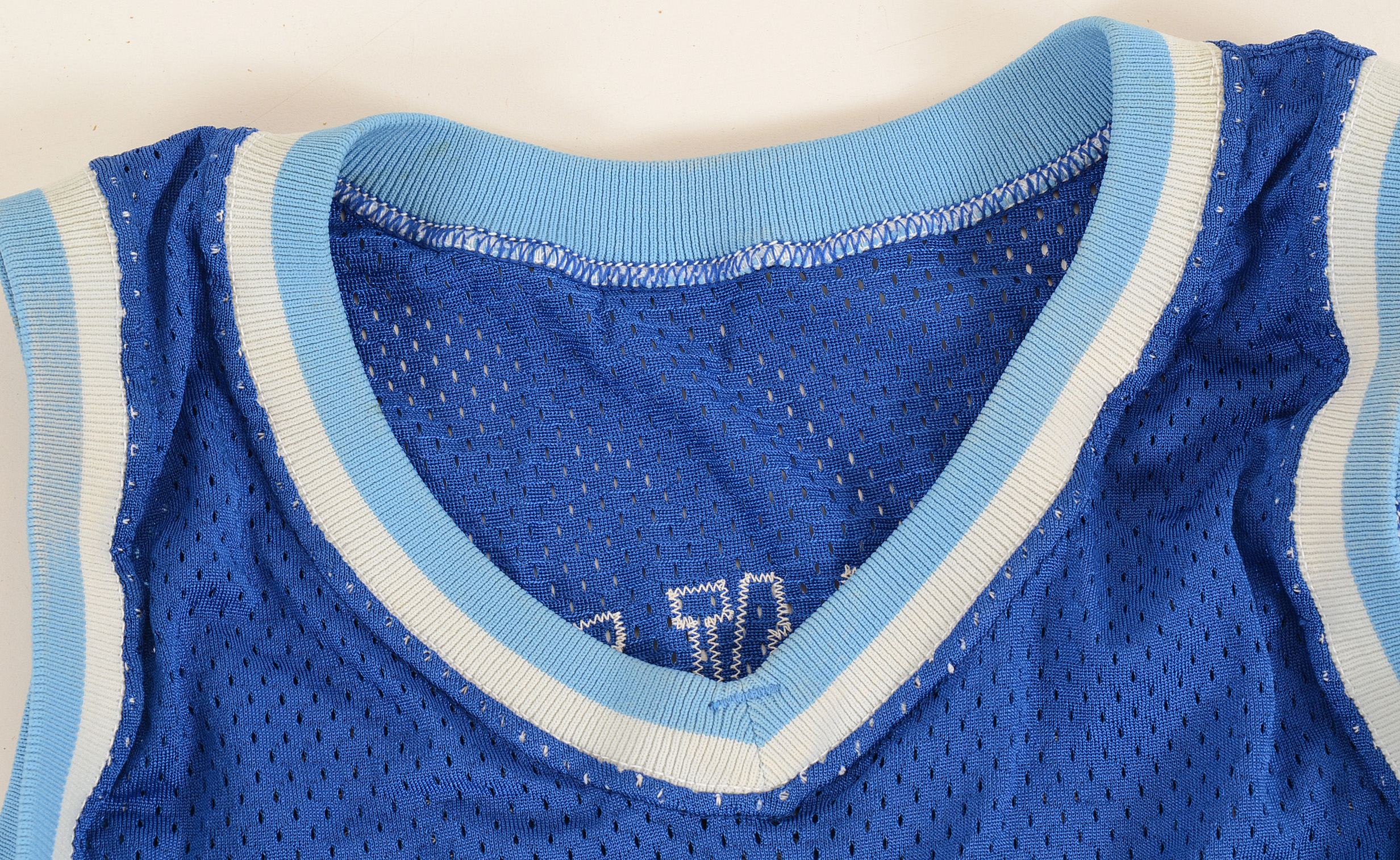 Vintage Xavier Universeity Michael Davenport Mens Basketball Jersey