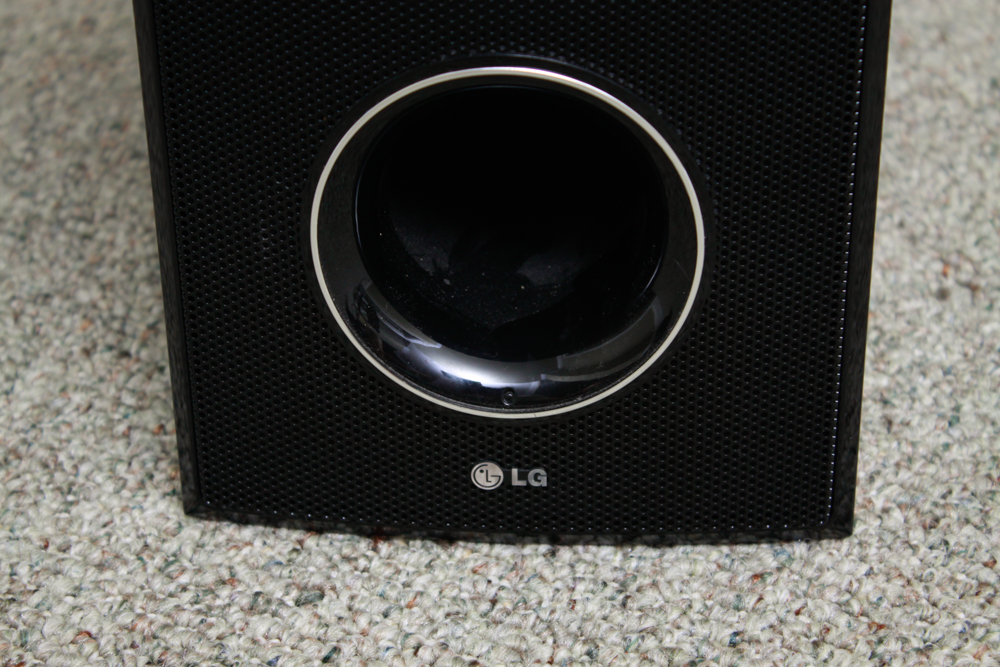 LG LAS260B Tabletop Wireless Sound Bar and LG Subwoofer