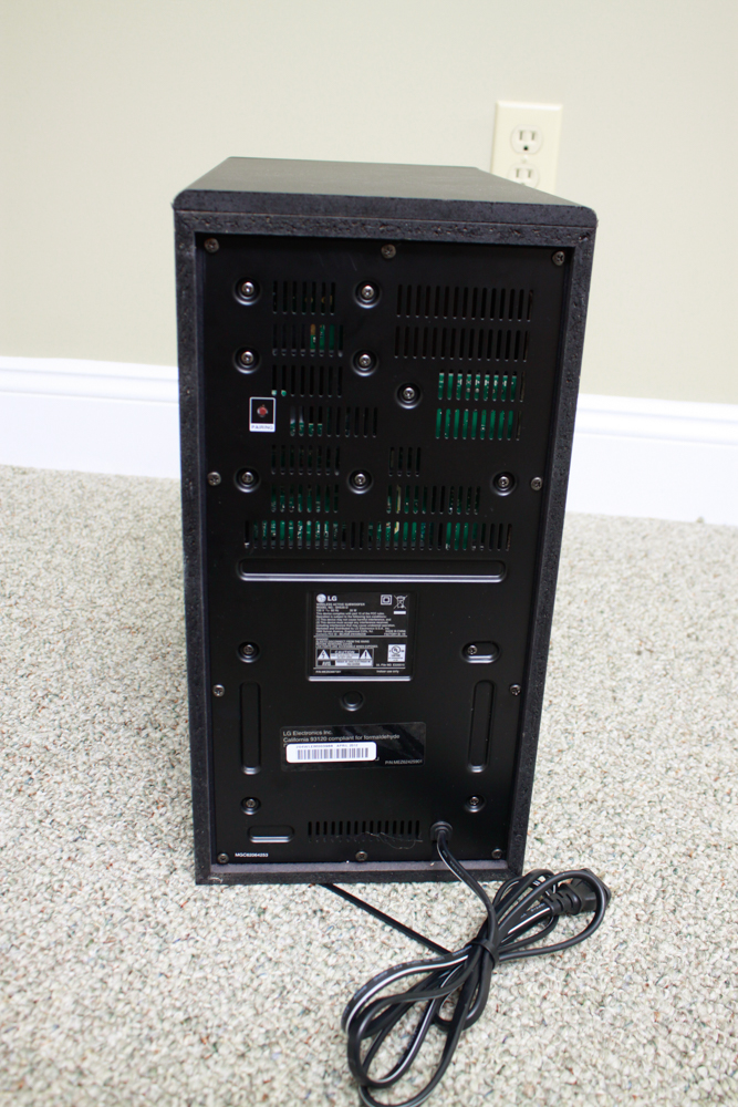 LG LAS260B Tabletop Wireless Sound Bar and LG Subwoofer