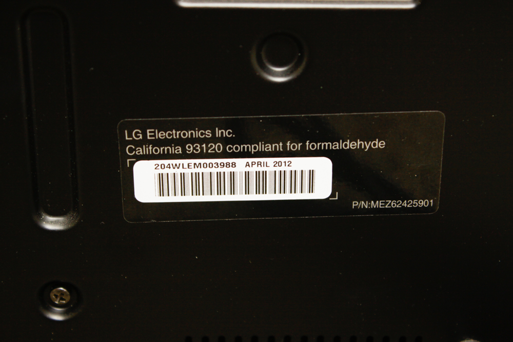 LG LAS260B Tabletop Wireless Sound Bar and LG Subwoofer