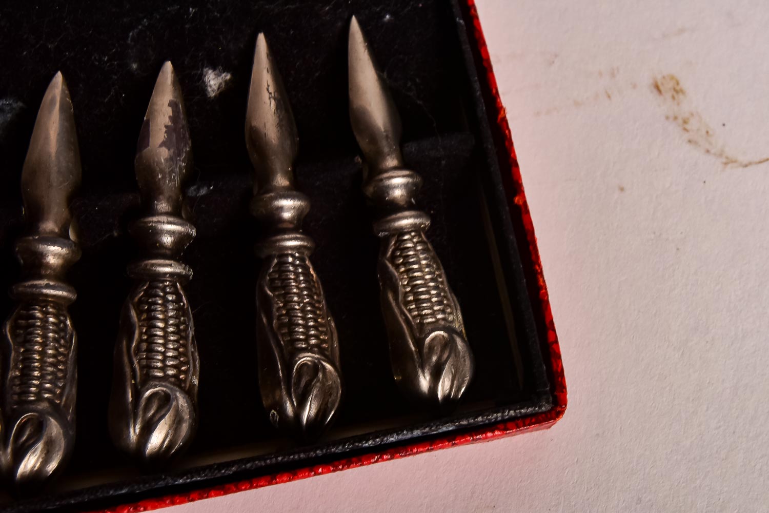 Twisted Stirrer and Set of Corn Holders