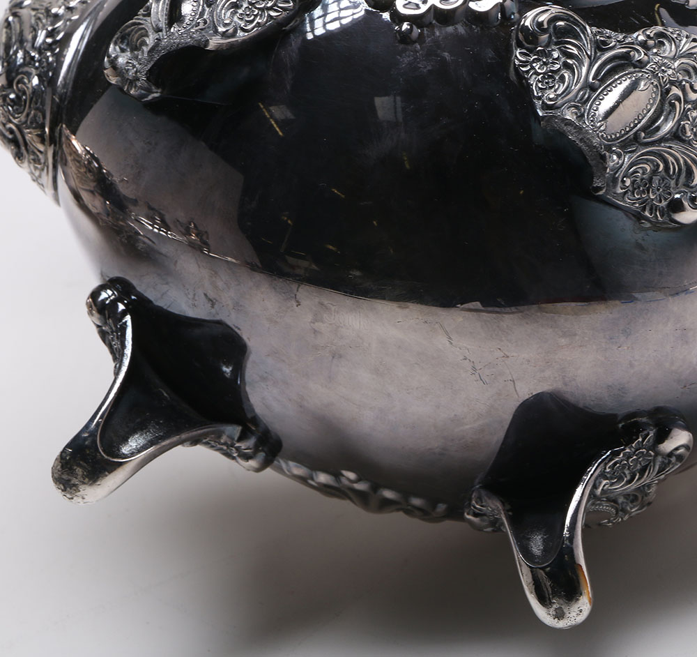 Vintage Towle Silver Plated Serving Dishes