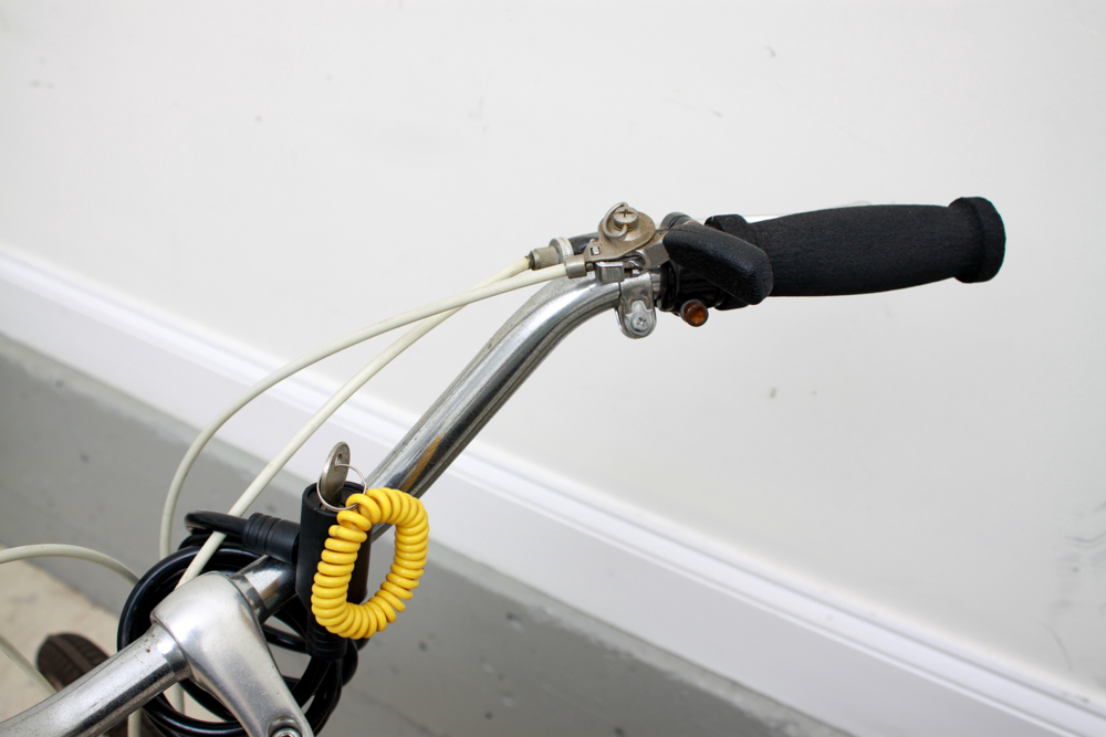 Vintage Raleigh Sort Horizon Bicycle with Helmet